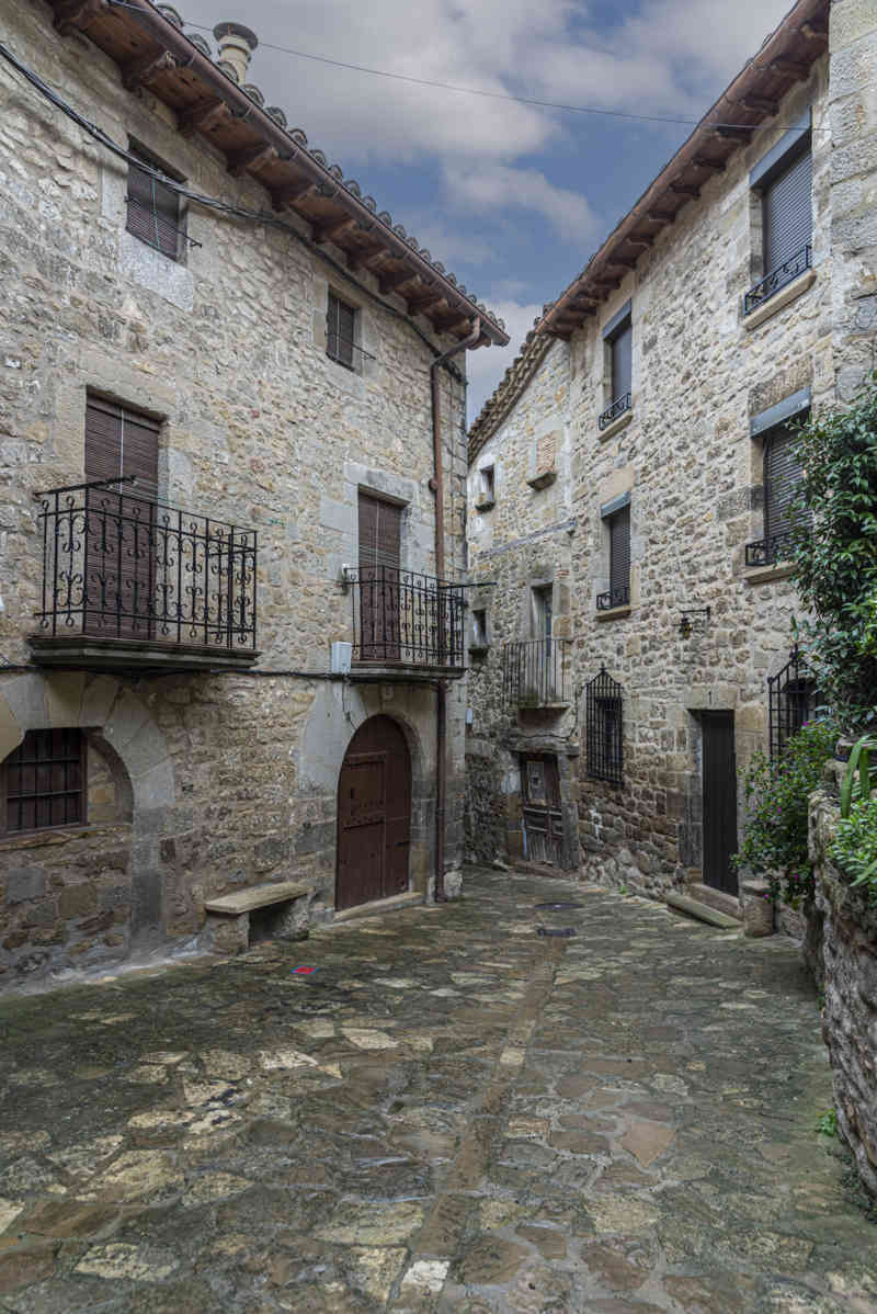 Zaragoza - Sos del Rey Católico 50.jpg